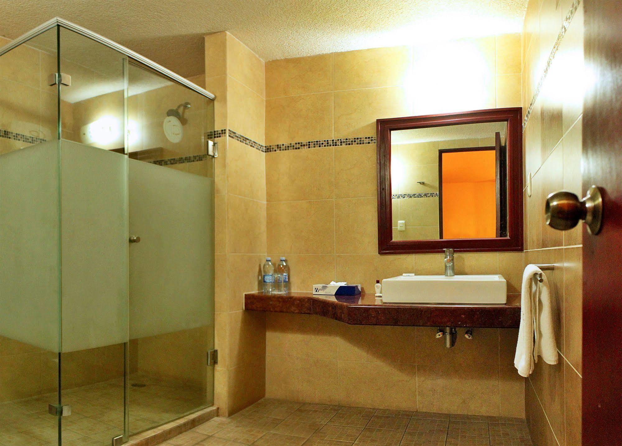 Hotel Cr Tehuacan Exterior photo